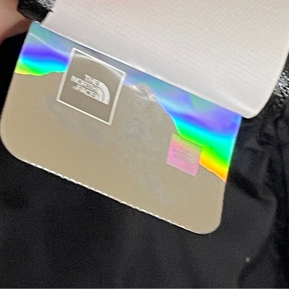 The North Face 1996 Retro Nuptse
Jacket 700 Down - Picture 13 of 16